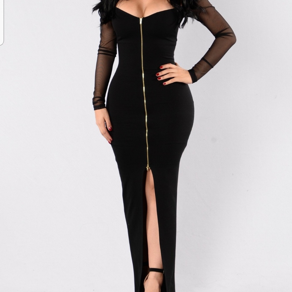Fashion nova black dress